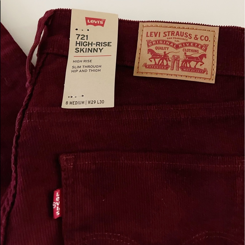 LEVI'S 721 High Rise Skinny Pants Corduroy Size 8